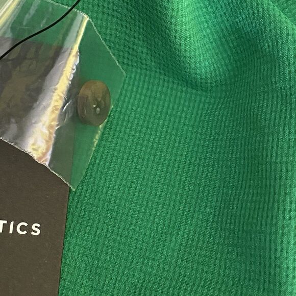 Fabletics Shirt Mens XL Green Button Up Short Sleeve Stretch Pocket Casual NWT - Picture 10 of 11